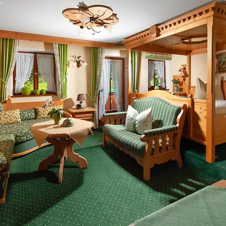 Dankllehen Farm stay *